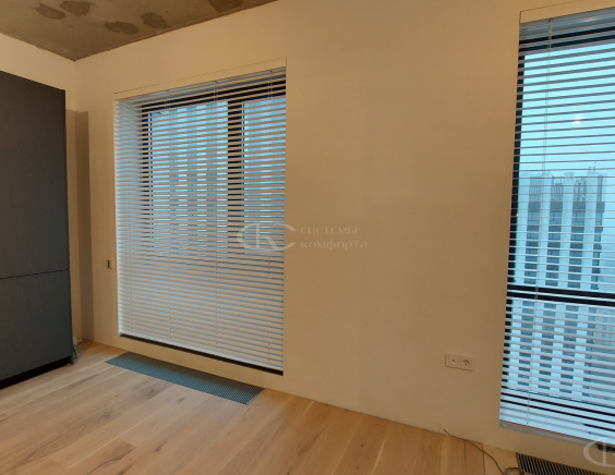 Горизонтальные жалюзи на пластиковые окна